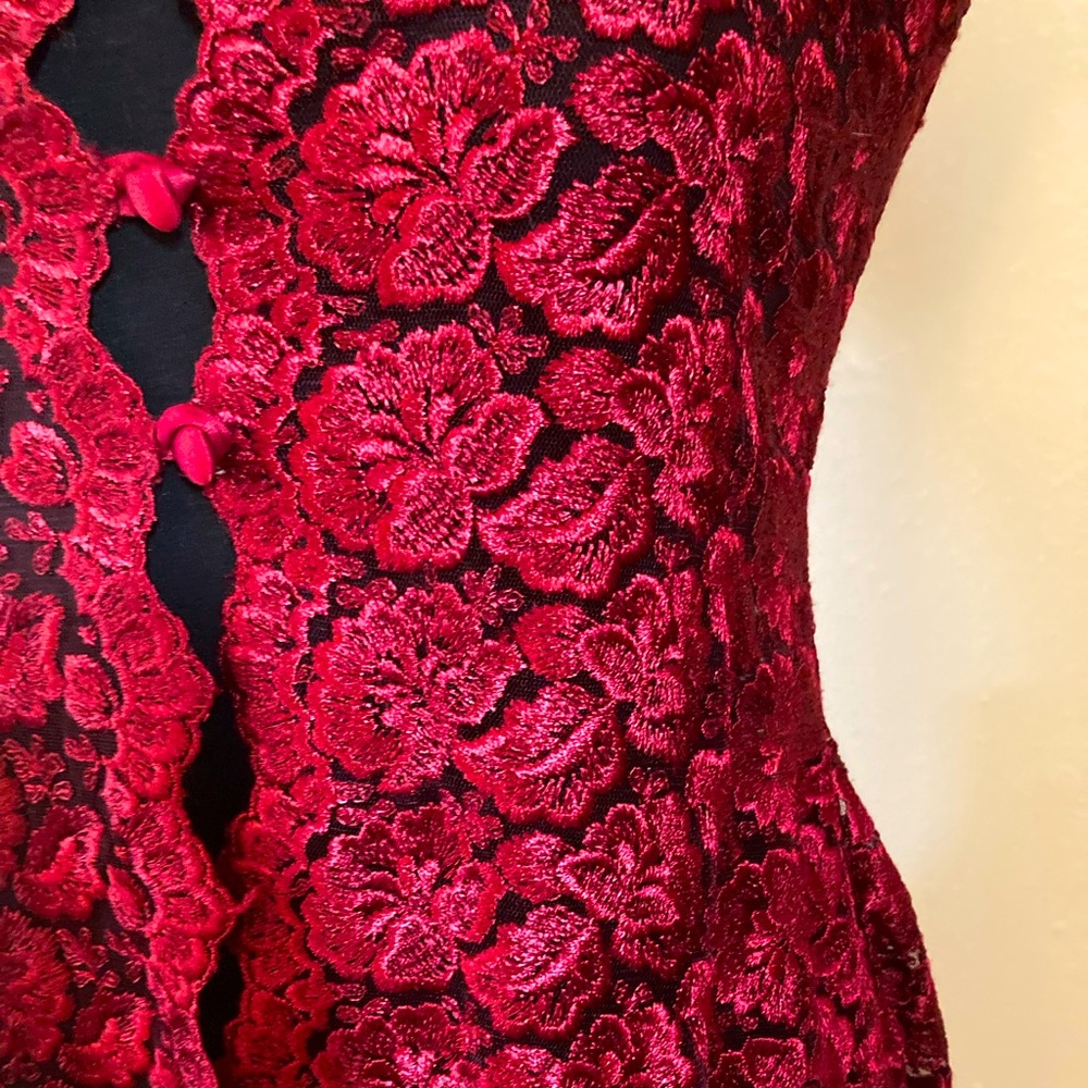 #vintage Beautiful rich red button up dress or cover